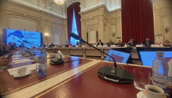 bursa romana de afaceri senatul romaniei dialog pentru romania cu mediul de afaceri valentin preda